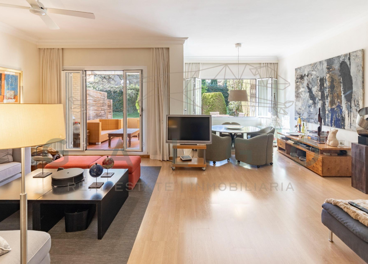 Sale - Semi-detached - Godella - Campolivar