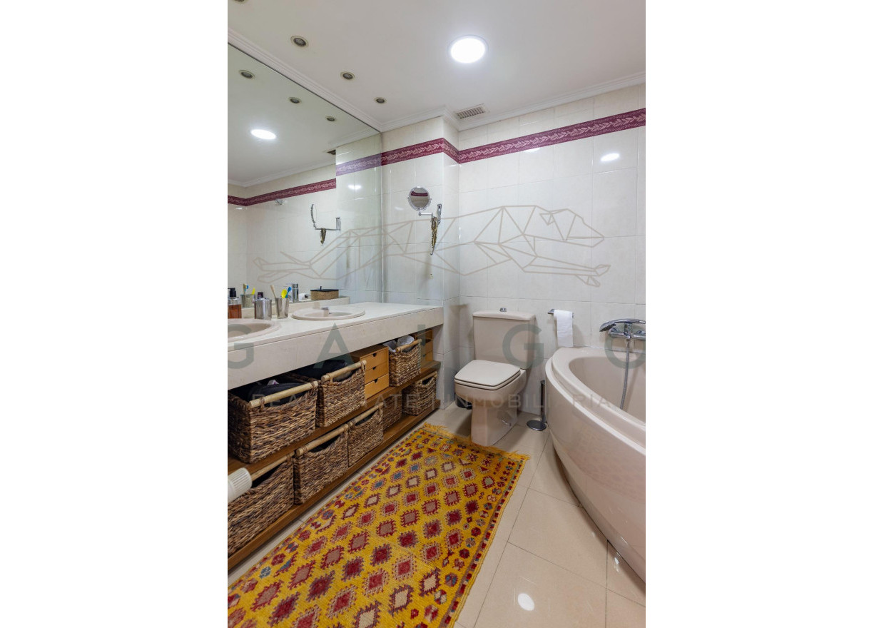 Sale - Semi-detached - Godella - Campolivar