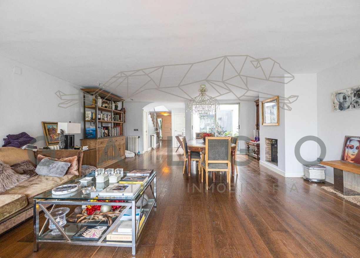 Sale - Semi-detached - Godella - Campolivar