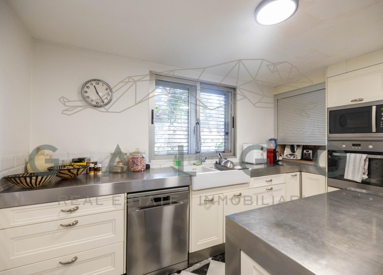 Sale - Semi-detached - Godella - Campolivar