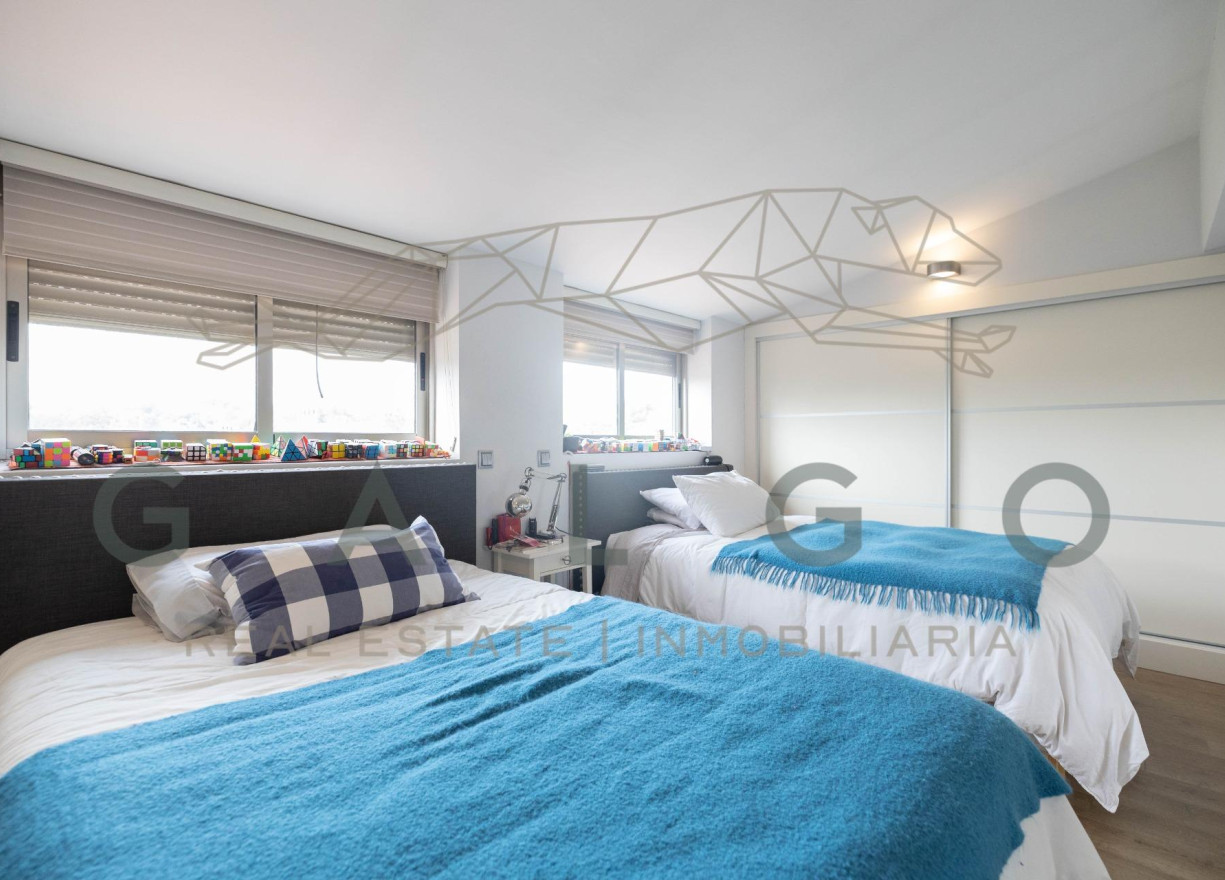 Sale - Semi-detached - Godella - Campolivar