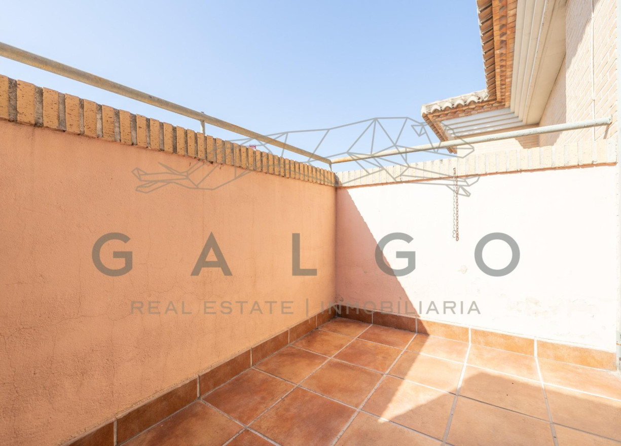 Sale - Semi-detached - Valencia - Beniferri