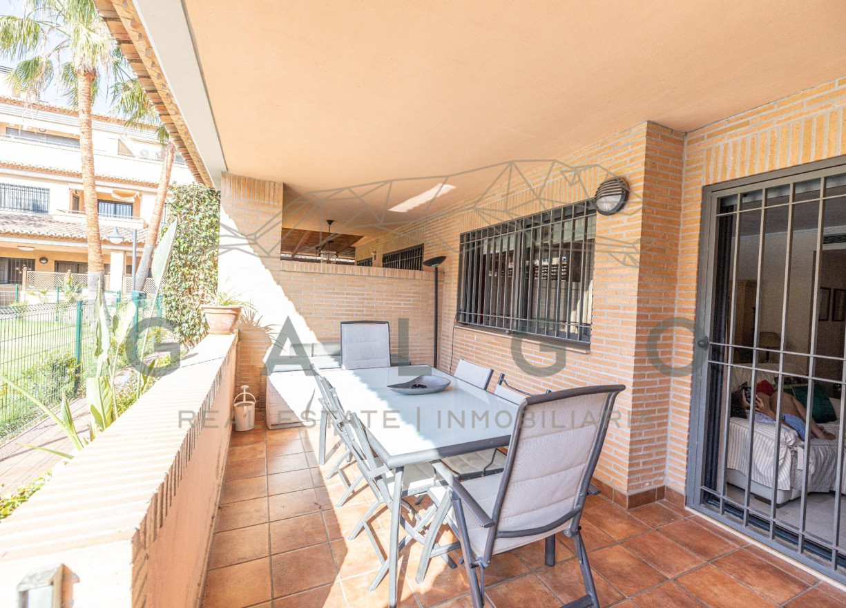 Sale - Semi-detached - Valencia - Beniferri