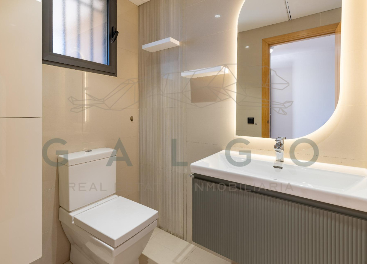 Sale - Semi-detached - Valencia - Beniferri