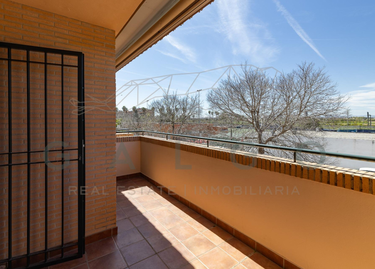 Sale - Semi-detached - Valencia - Beniferri