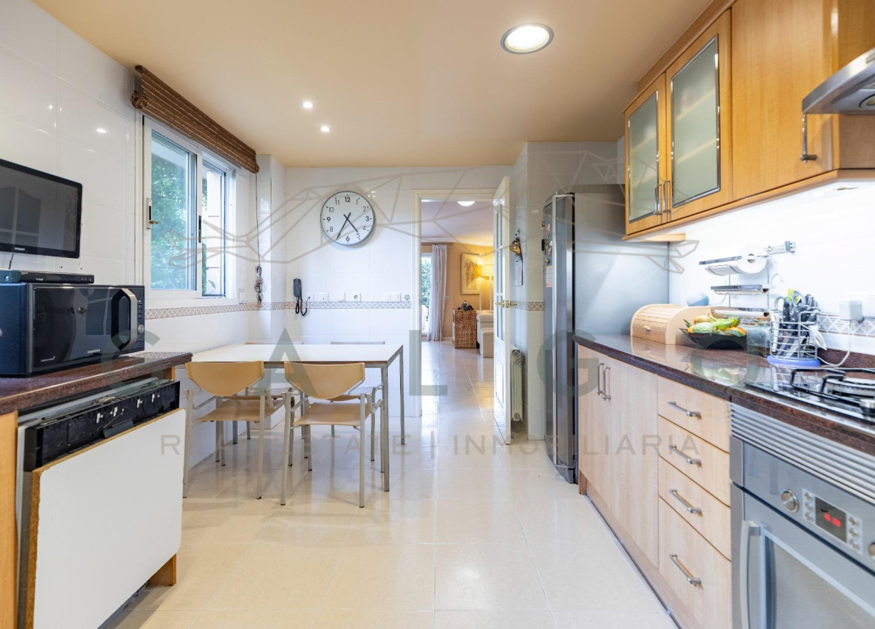 Sale - Villa - Godella - URB. CAMPOLIVAR