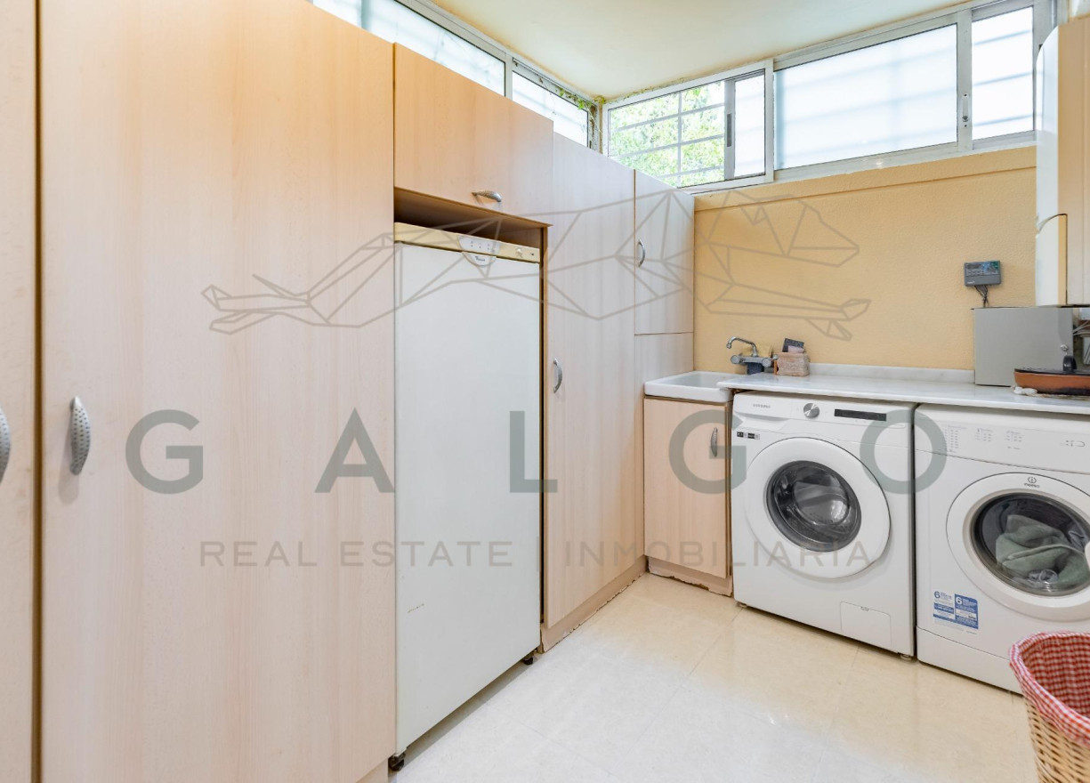 Sale - Villa - Godella - URB. CAMPOLIVAR