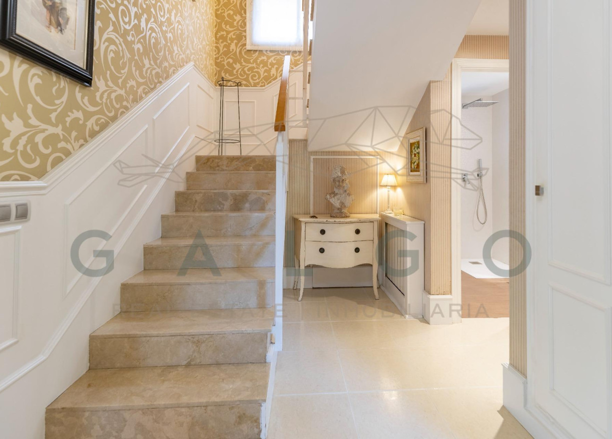 Sale - Villa - Godella - URB. CAMPOLIVAR