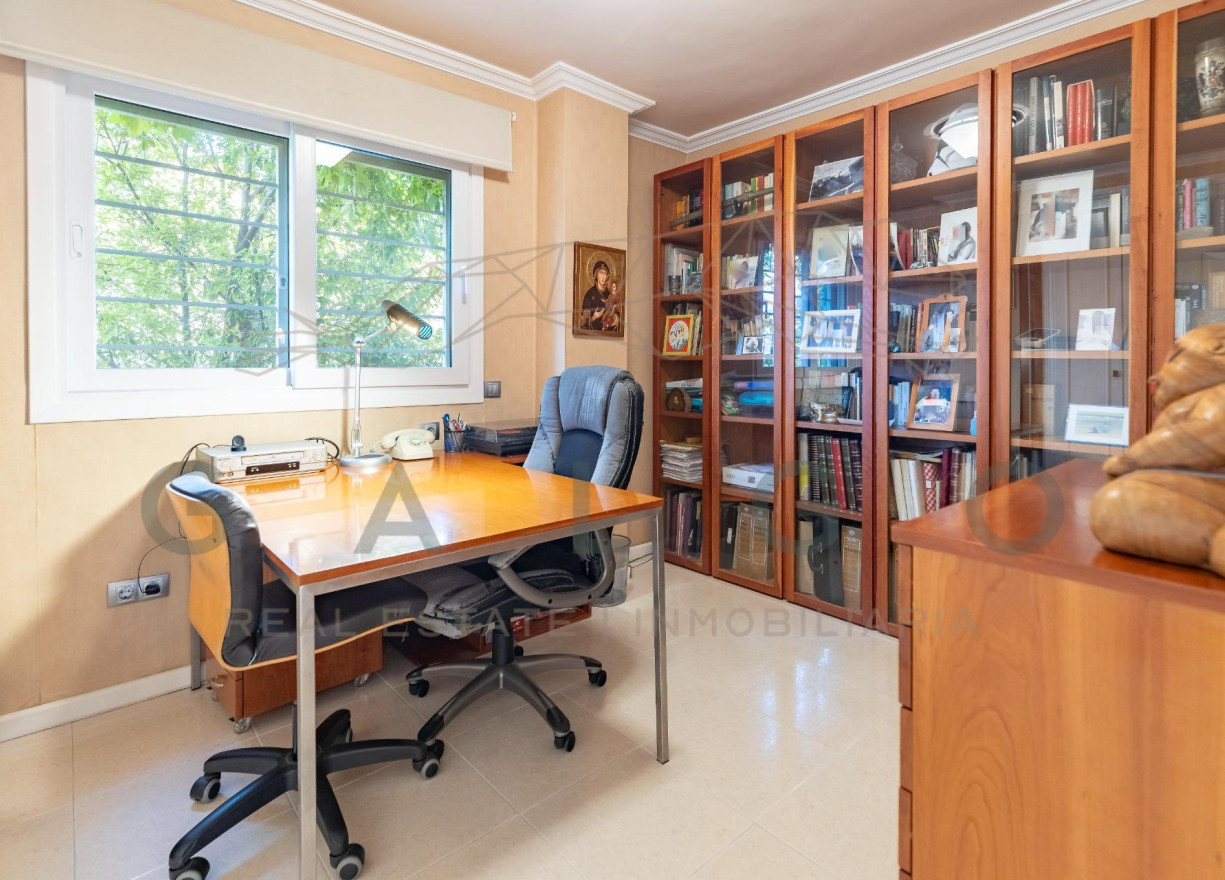 Sale - Villa - Godella - URB. CAMPOLIVAR