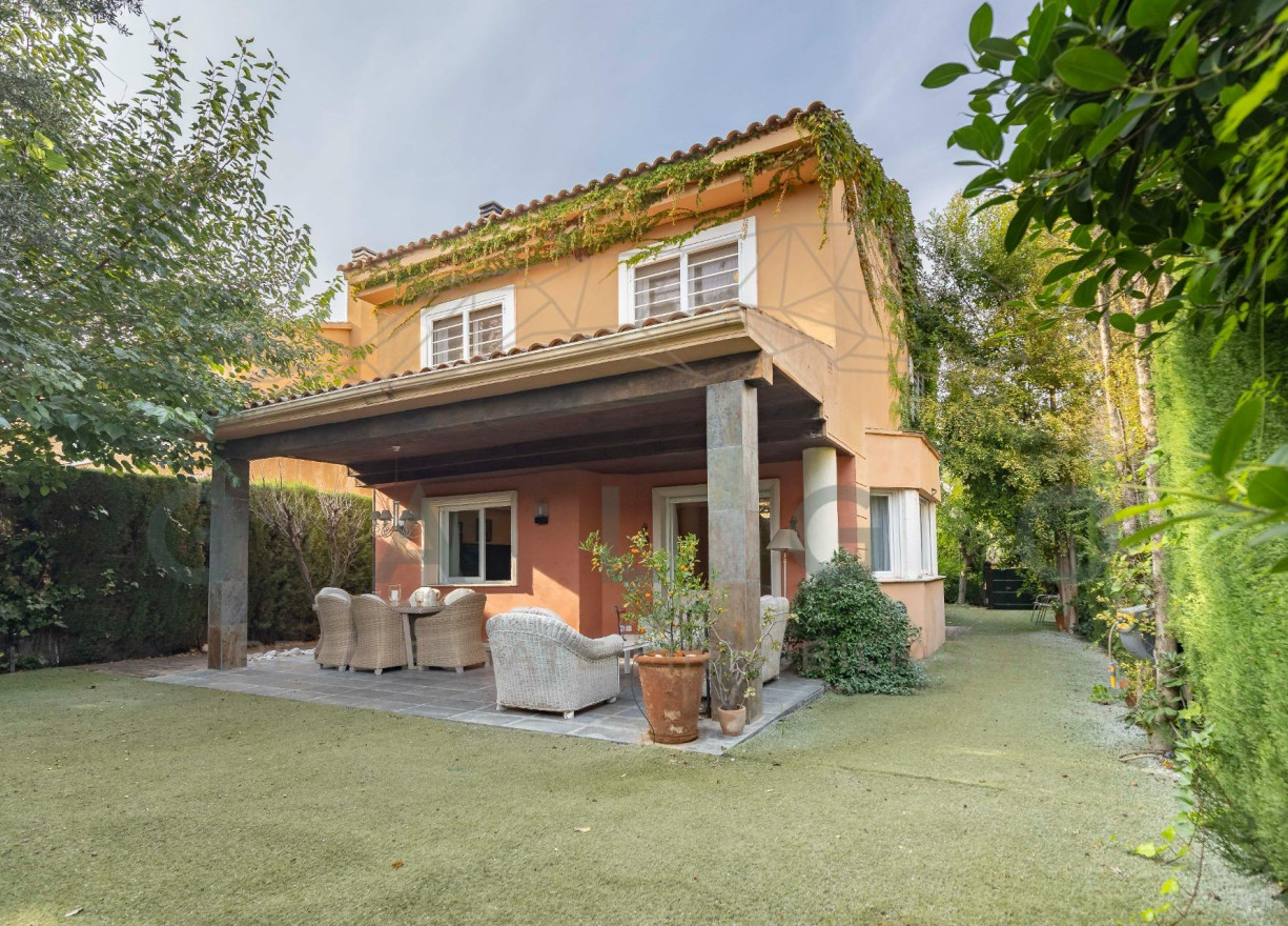 Sale - Villa - Godella - URB. CAMPOLIVAR