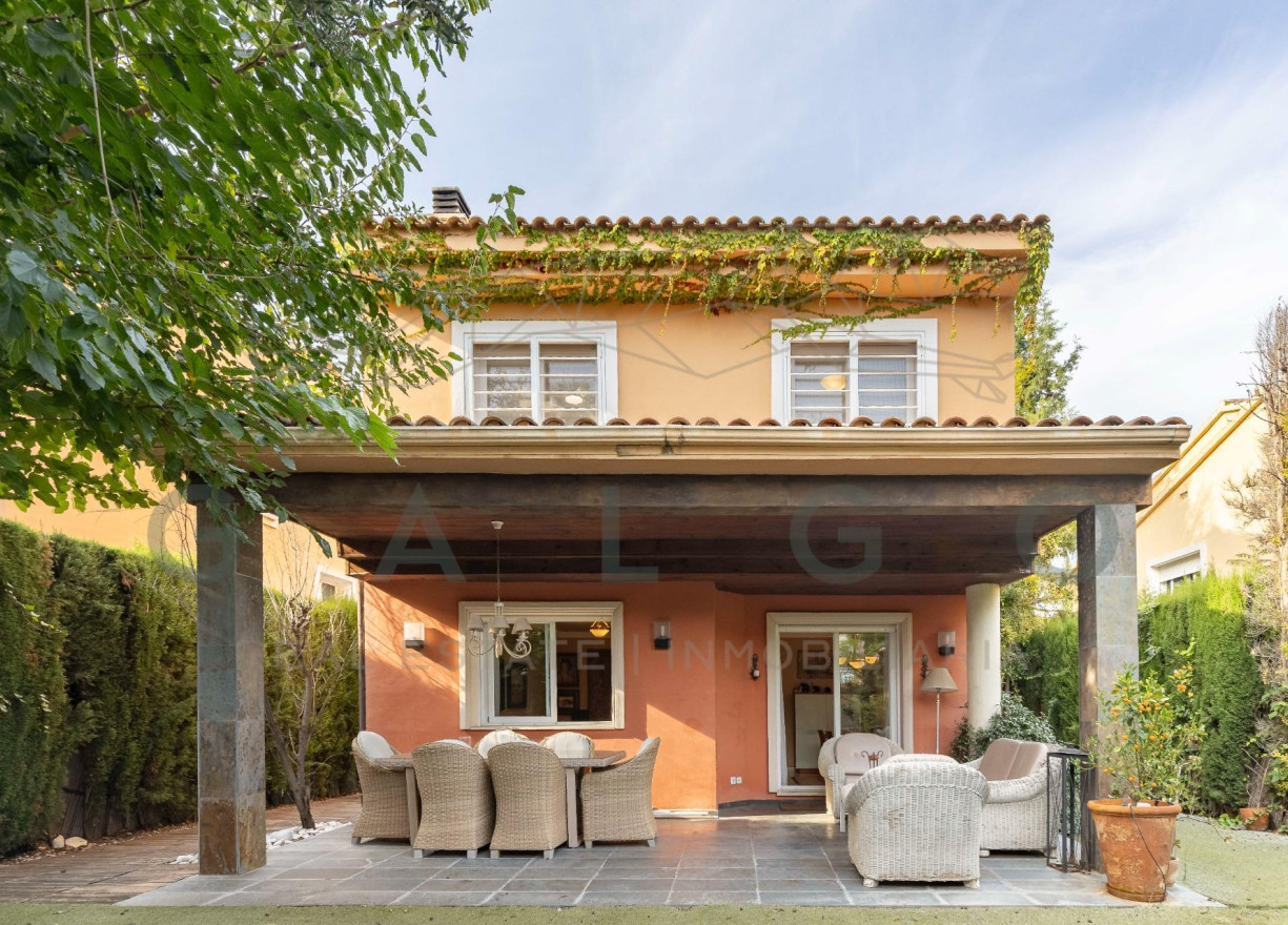 Sale - Villa - Godella - URB. CAMPOLIVAR