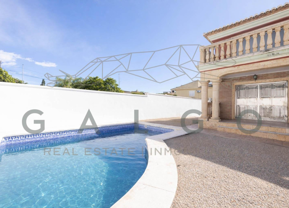 Sale - Villa - L'Eliana - El Carme-Sant Agustí-Bonavista