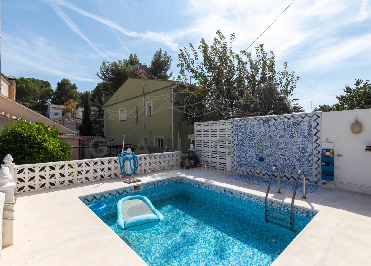 Sale - Villa - Paterna - LA CAÑADA