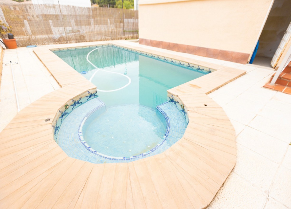 Sale - Villa - Torrent