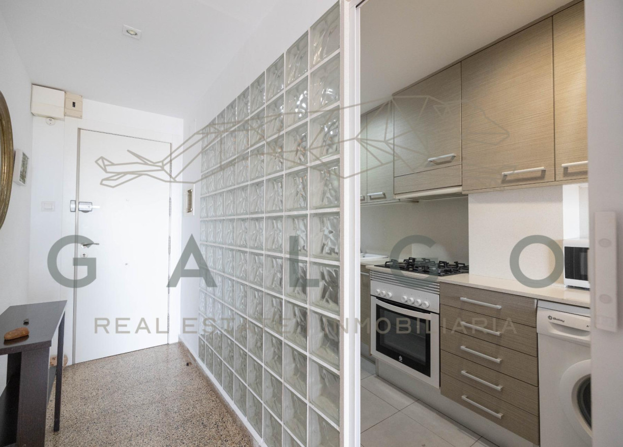 Venta - Apartamento - El Puig de Santa Maria - Primera linea de playa els plans