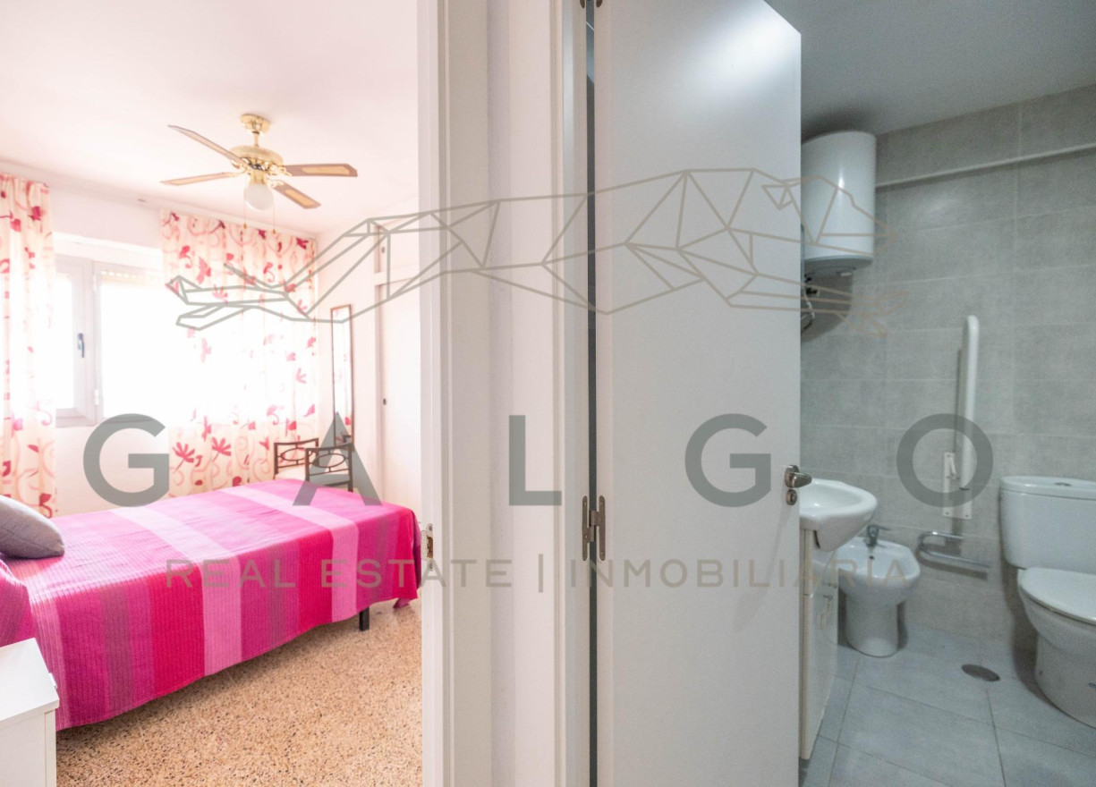 Venta - Apartamento - El Puig de Santa Maria - Primera linea de playa els plans
