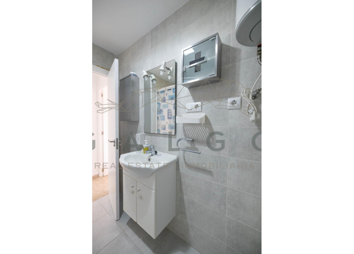Venta - Apartamento - El Puig de Santa Maria - Primera linea de playa els plans