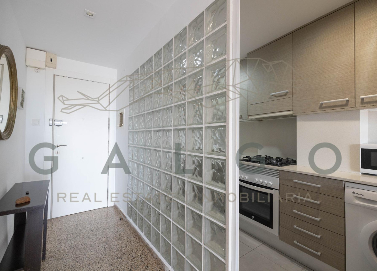 Venta - Apartamento - El Puig de Santa Maria - Primera linea de playa els plans
