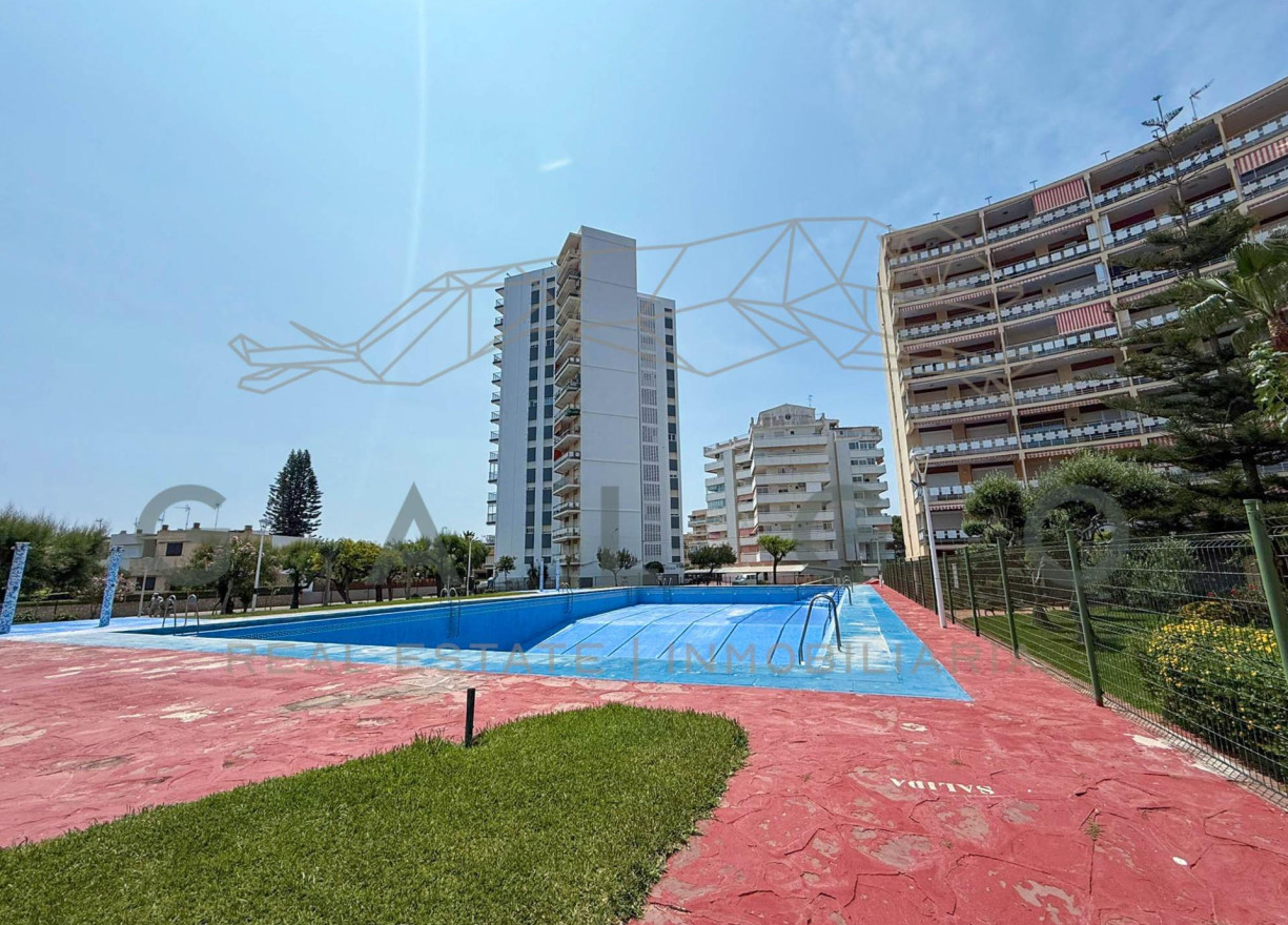Venta - Apartamento - El Puig de Santa Maria - Primera linea de playa els plans