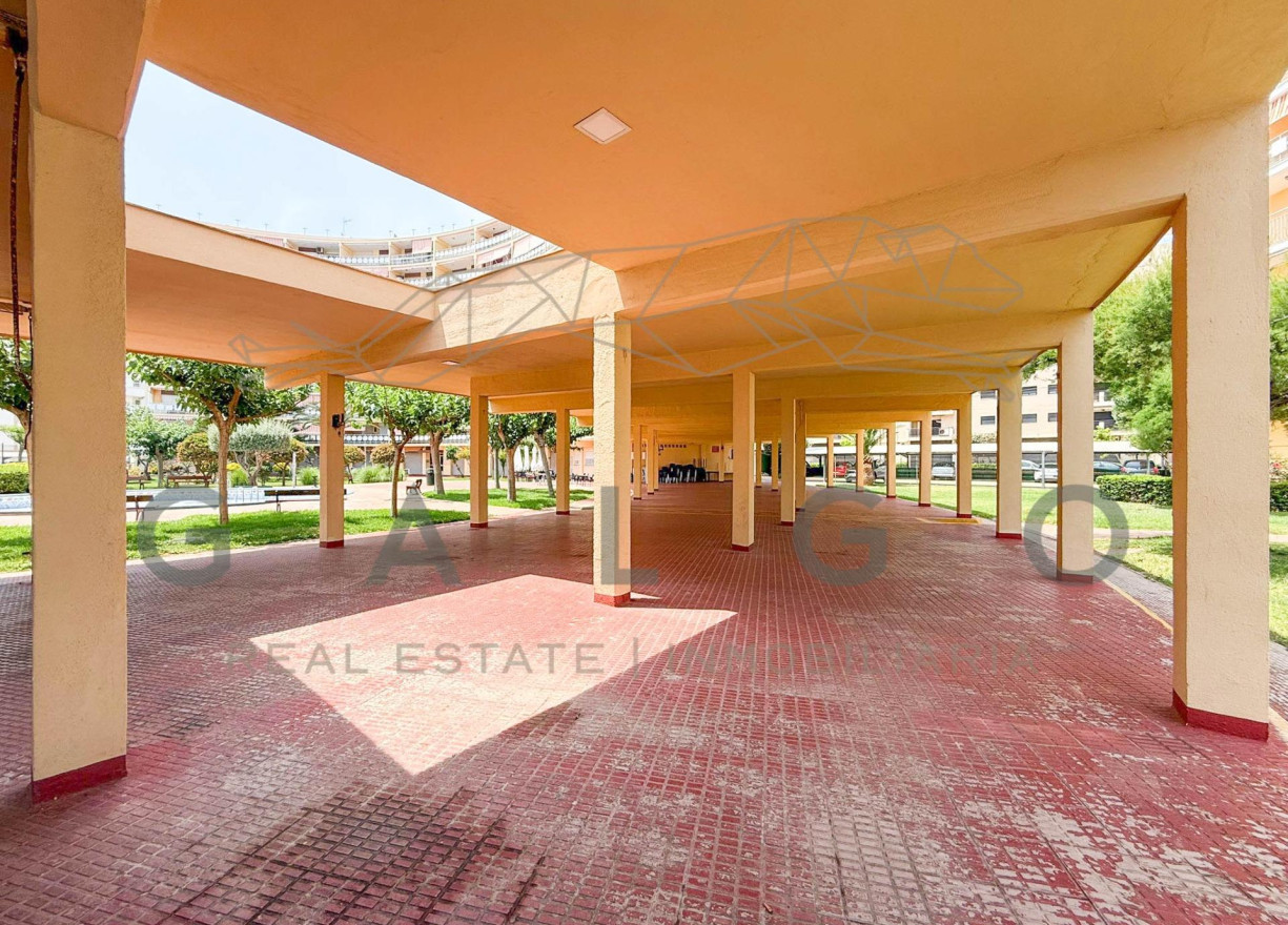 Venta - Apartamento - El Puig de Santa Maria - Primera linea de playa els plans