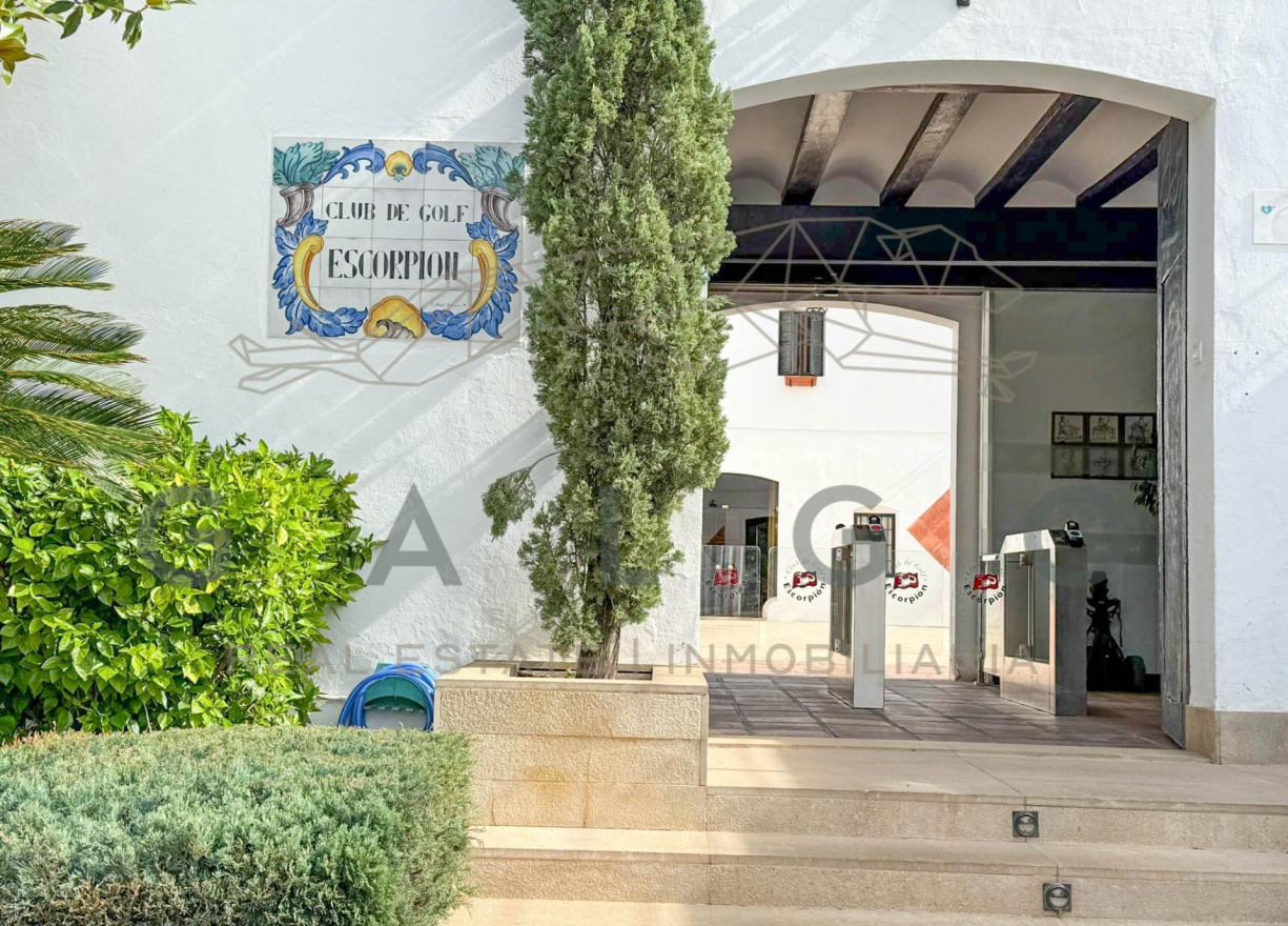 Venta - Chalet - Betera - Urb. Torre en Conill