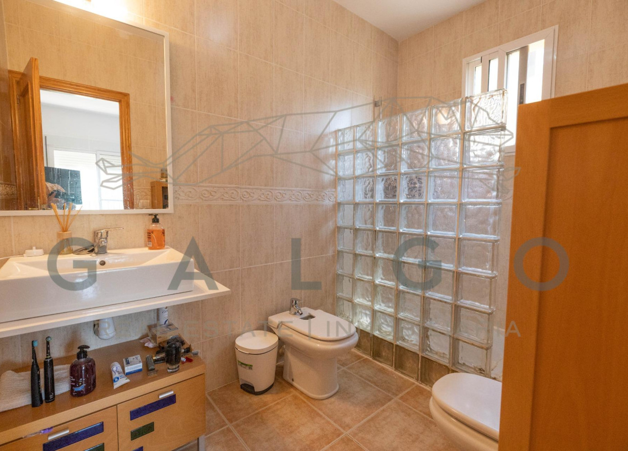 Venta - Chalet - Gilet - Urbanizacion la pau 1