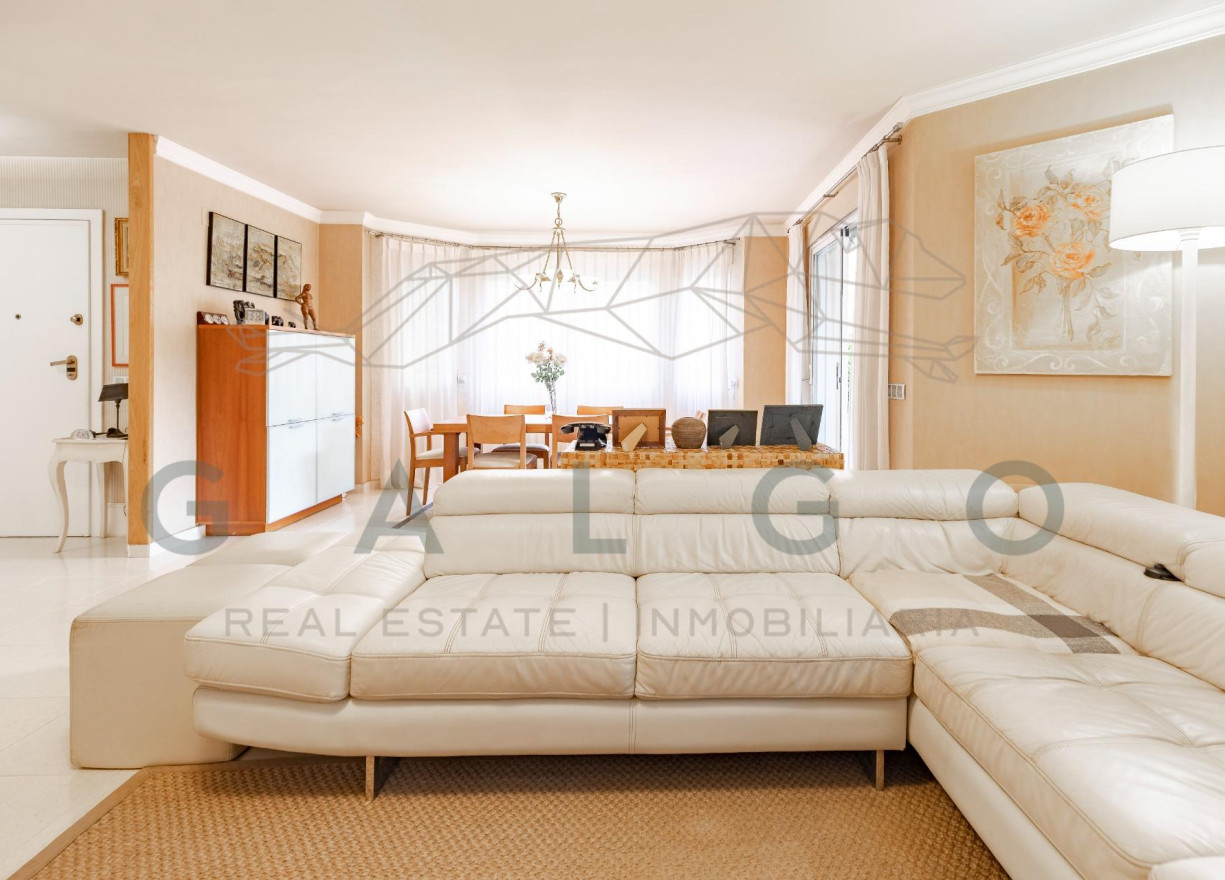 Venta - Chalet - Godella - URB. CAMPOLIVAR