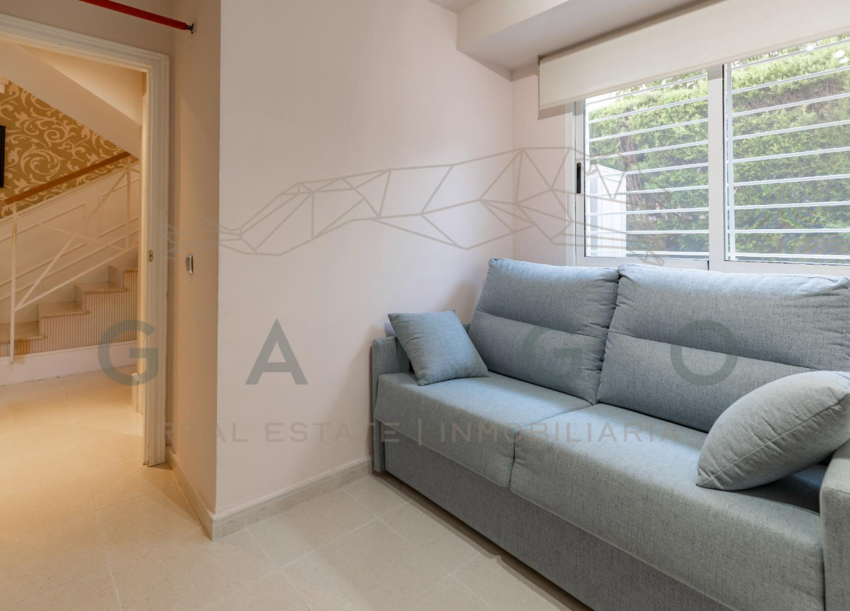 Venta - Chalet - Godella - URB. CAMPOLIVAR