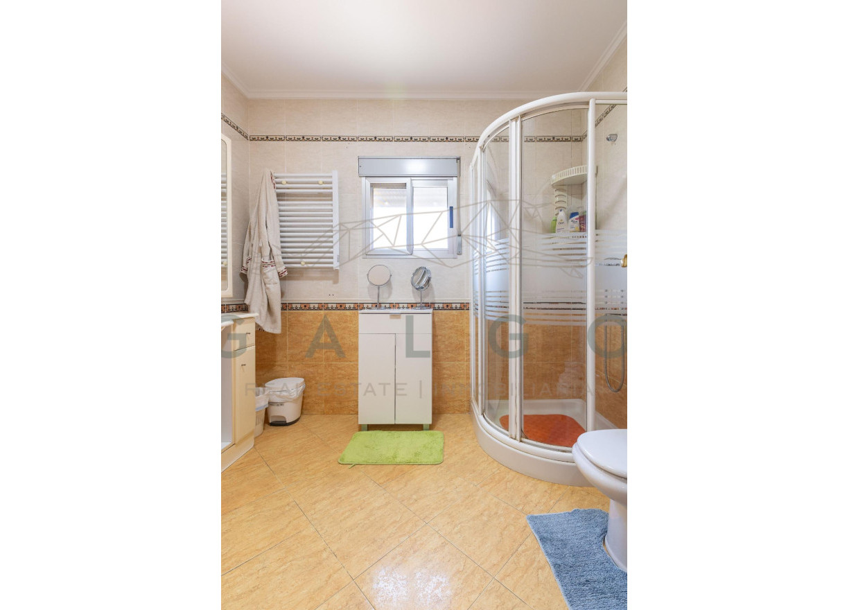 Venta - Chalet - Lliria - Urbanizaciones