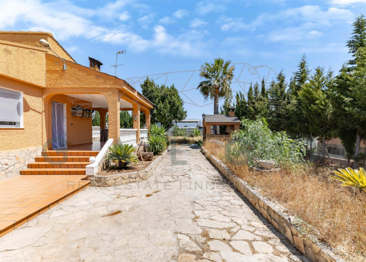 Venta - Chalet - Lliria - Urbanizaciones