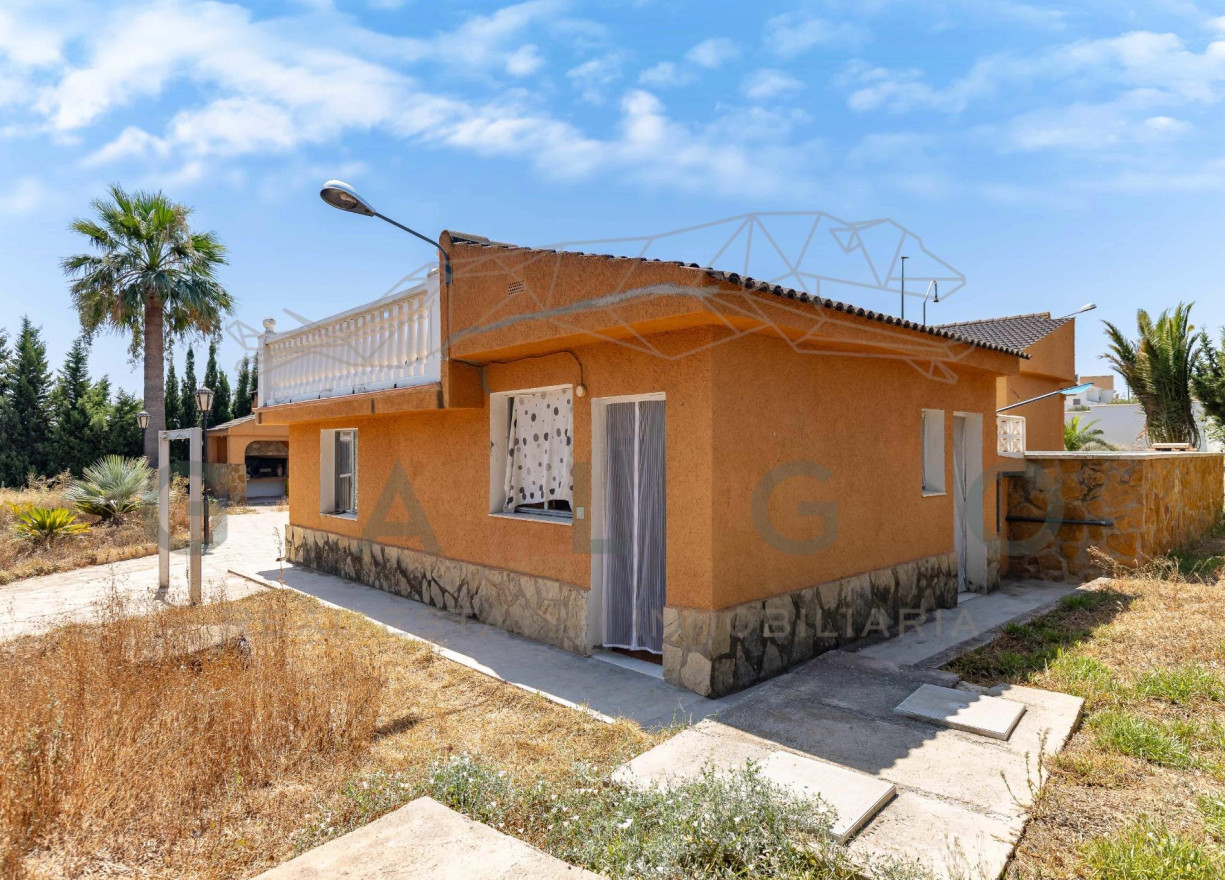 Venta - Chalet - Lliria - Urbanizaciones
