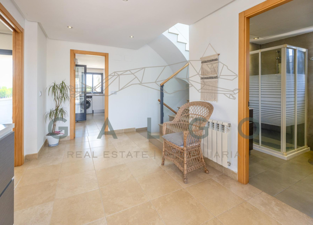 Venta - Chalet - San Antonio de Benageber - Urbanizacion montsano