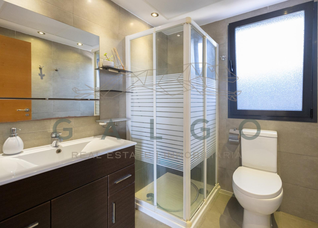 Venta - Chalet - San Antonio de Benageber - Urbanizacion montsano
