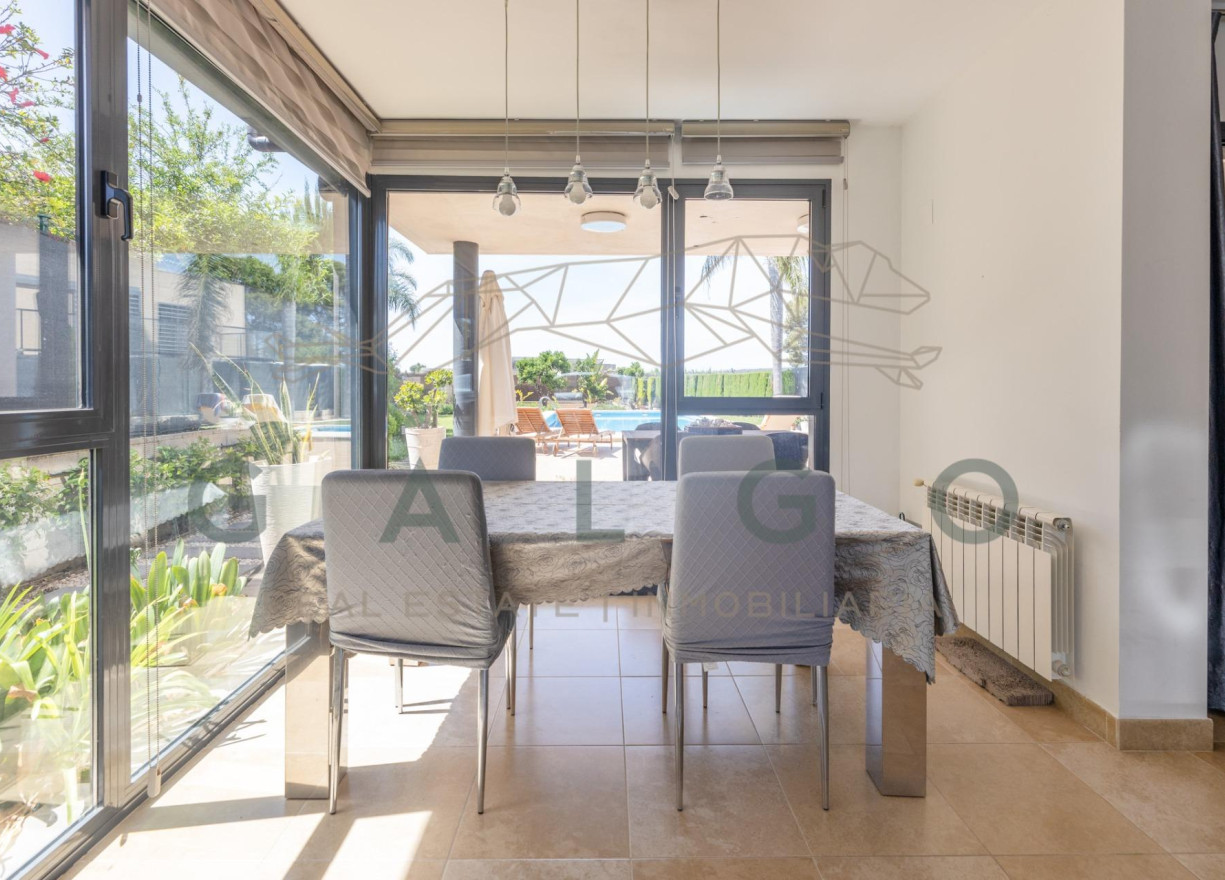 Venta - Chalet - San Antonio de Benageber - Urbanizacion montsano