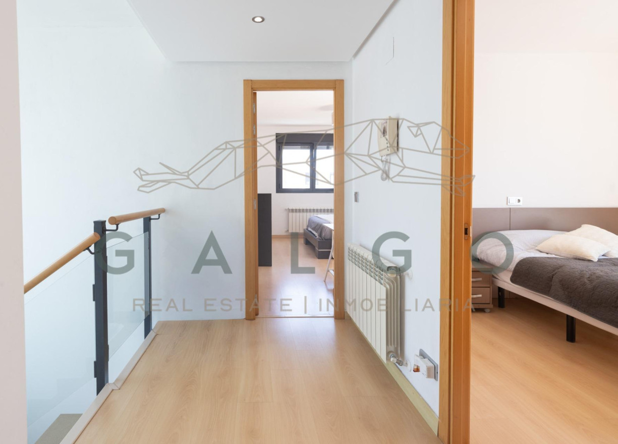 Venta - Chalet - San Antonio de Benageber - Urbanizacion montsano