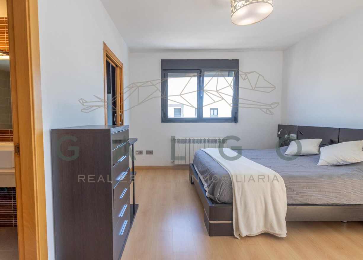 Venta - Chalet - San Antonio de Benageber - Urbanizacion montsano