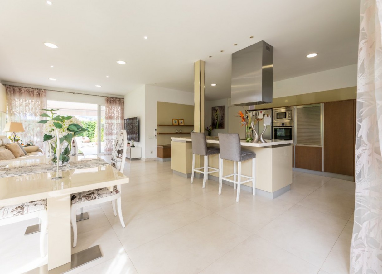 Venta - Villa - Paterna - CRUZ DE GRACIA