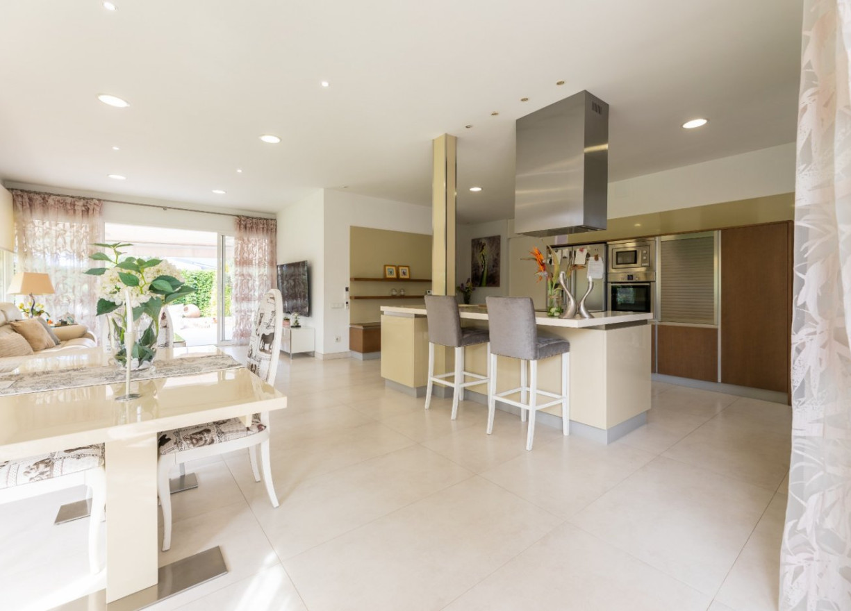 Venta - Villa - Paterna - CRUZ DE GRACIA