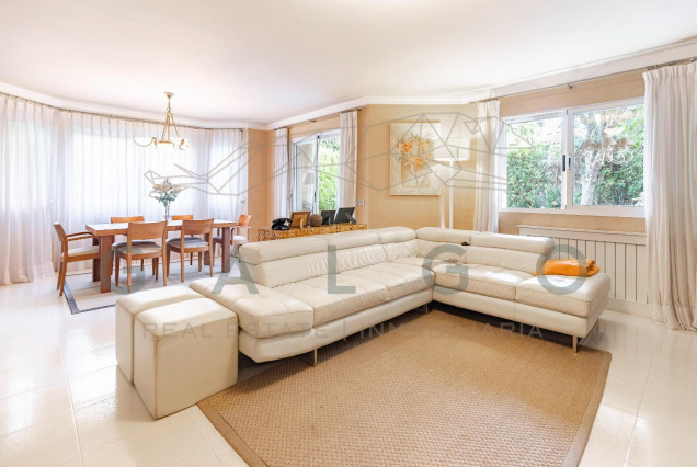 Villa - Sale - Godella - URB. CAMPOLIVAR