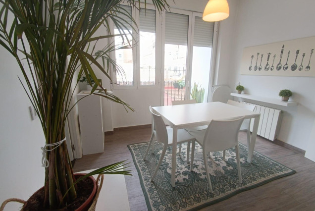Vloer - Location longue durée - Valencia -
                Sant Francesc