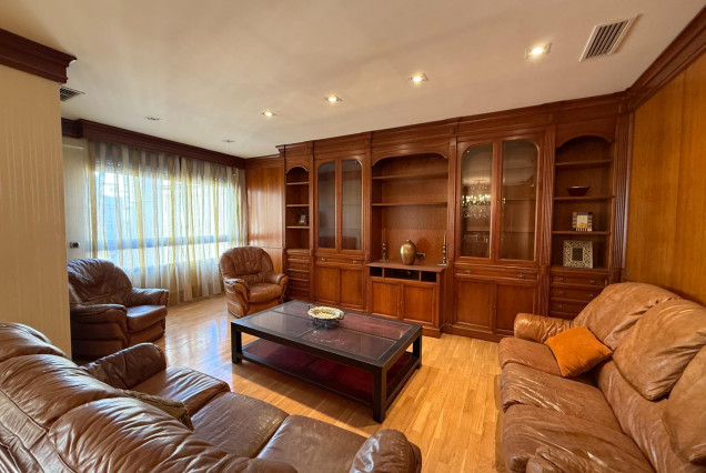 Vloer - Location longue durée - Valencia -
                Sant Francesc