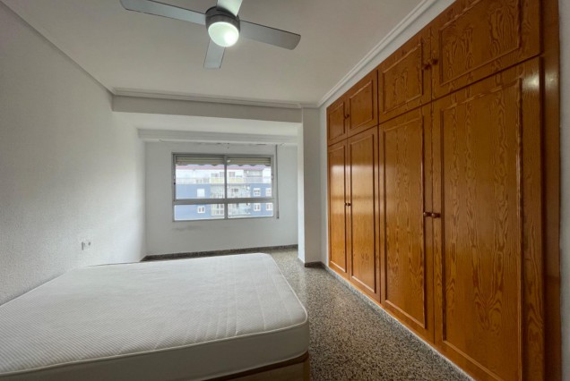 Long time Rental - Flat - Valencia - Mont-Olivet