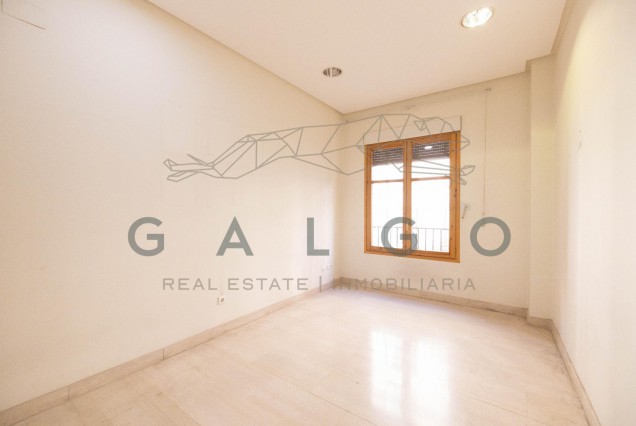 Sale - Flat - Valencia - Centro - Sant Francesc