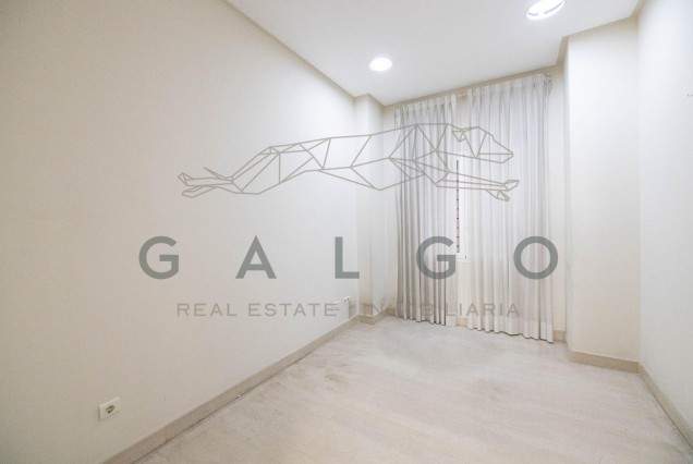 Sale - Flat - Valencia - Centro - Sant Francesc