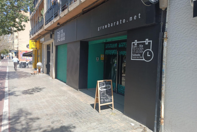 Revente - Commerciële gebouwen - Valencia - En Corts