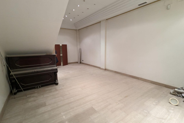 Long time Rental - Commercial premises - Valencia - Centro - Sant Francesc