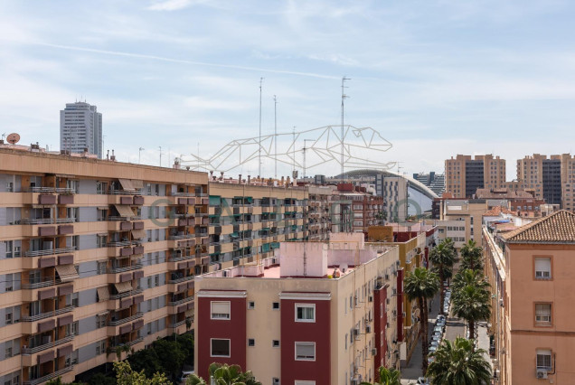 Sale - Flat - Valencia - Mestalla