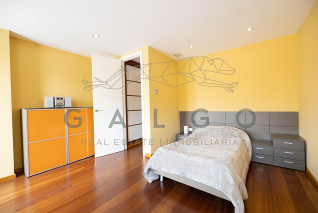 Revente - Chalet - L'Eliana - URB. ENTREPINOS