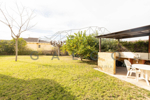 Revente - Chalet - L'Eliana - URB. ENTREPINOS