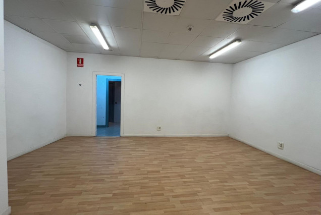 Location longue durée - Commerciële gebouwen - Valencia - Sant Francesc